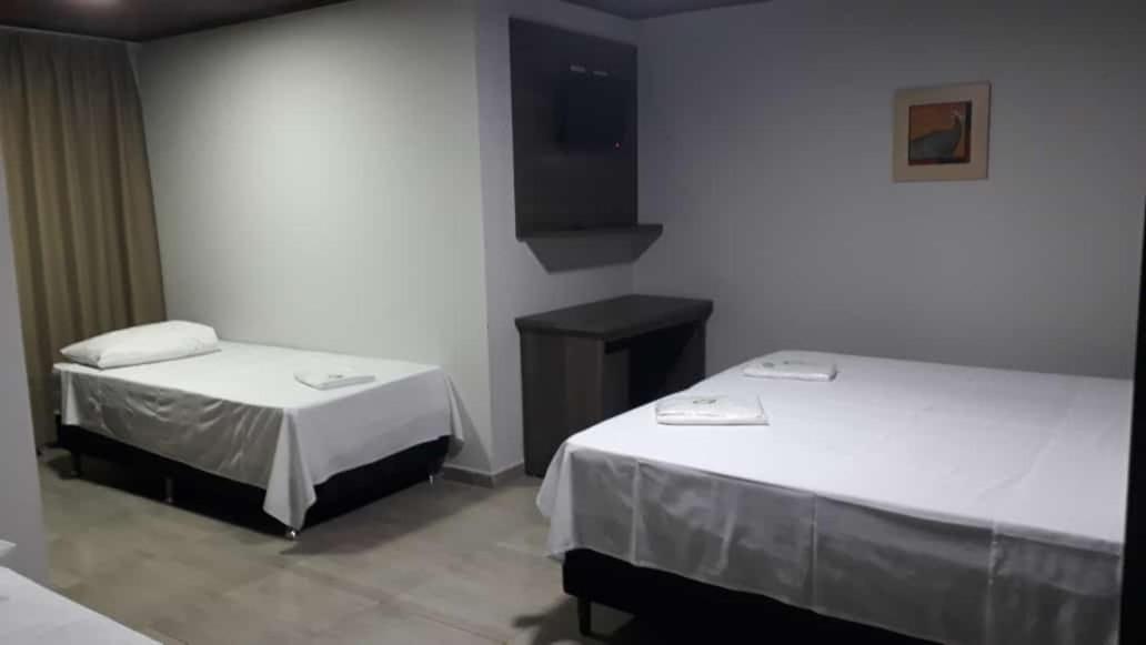 Hotel Rof Telemaco Borba Exterior photo